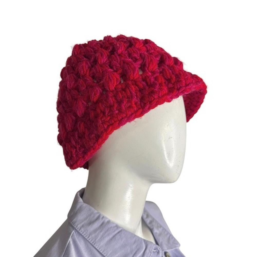 Handmade Red Pink Chunky Knit Beanie Textured Bobble Stitch Winter Hat - Picture 3 of 4
